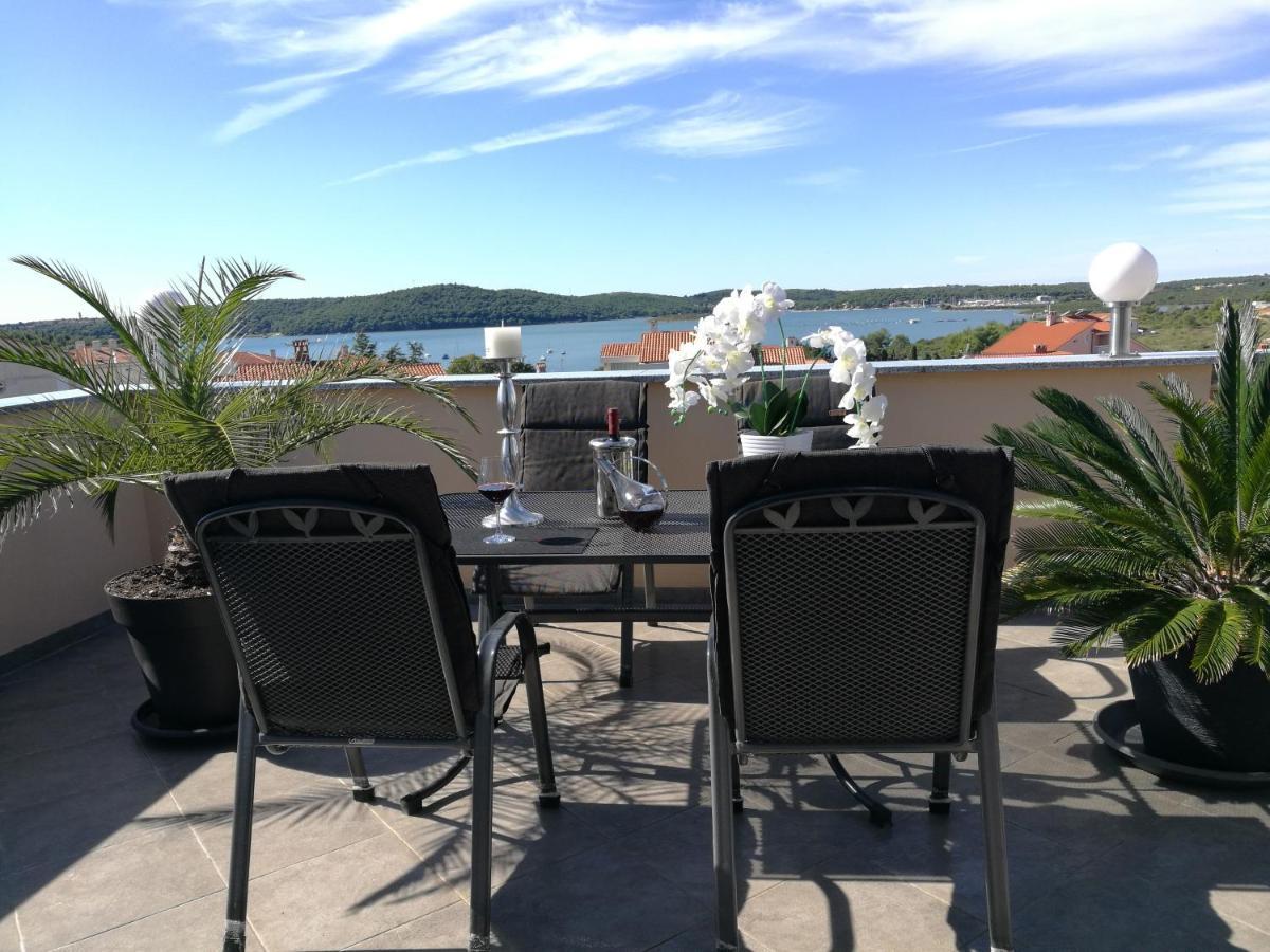 Villa Meli - Apartments Mit Meerblick Medolino Esterno foto