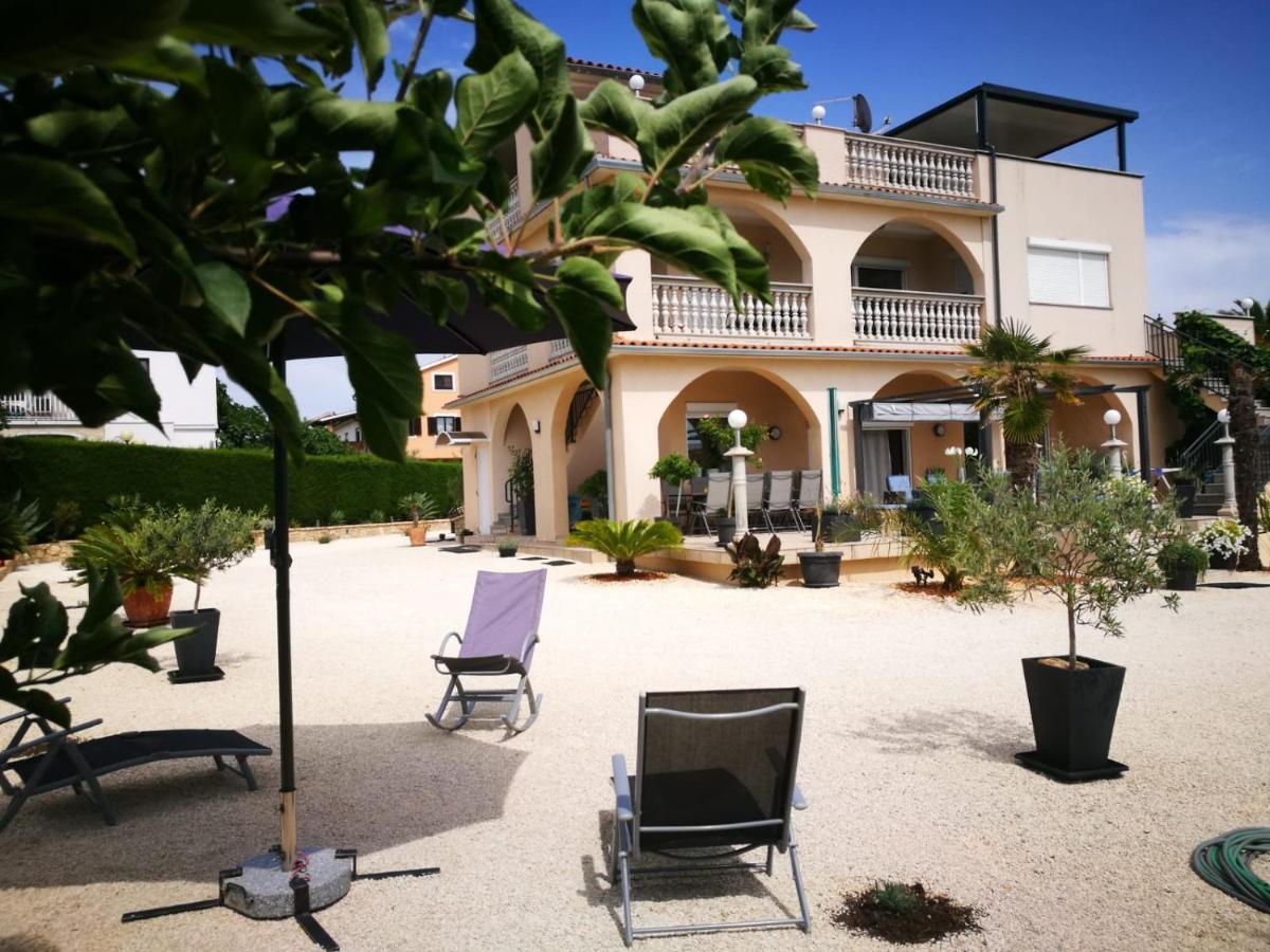 Villa Meli - Apartments Mit Meerblick Medolino Esterno foto