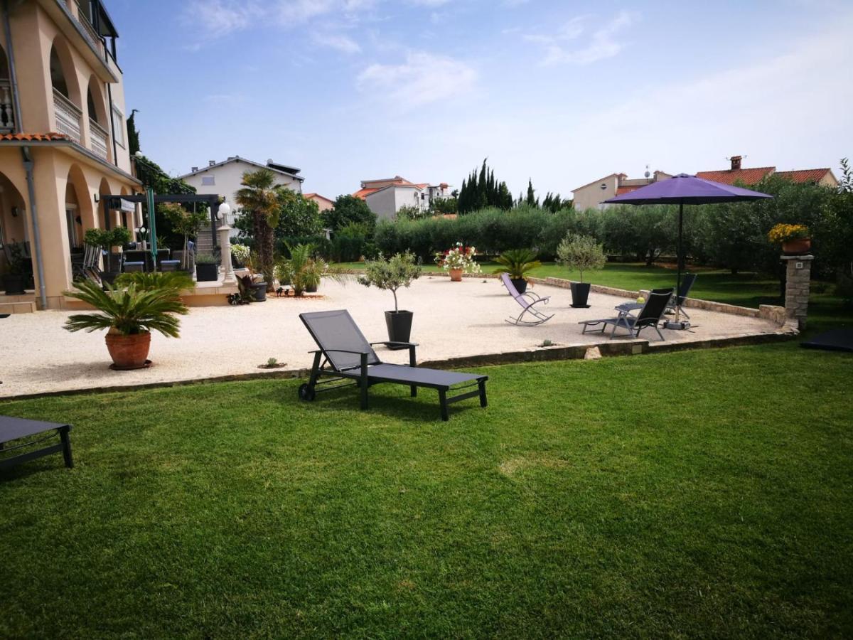 Villa Meli - Apartments Mit Meerblick Medolino Esterno foto