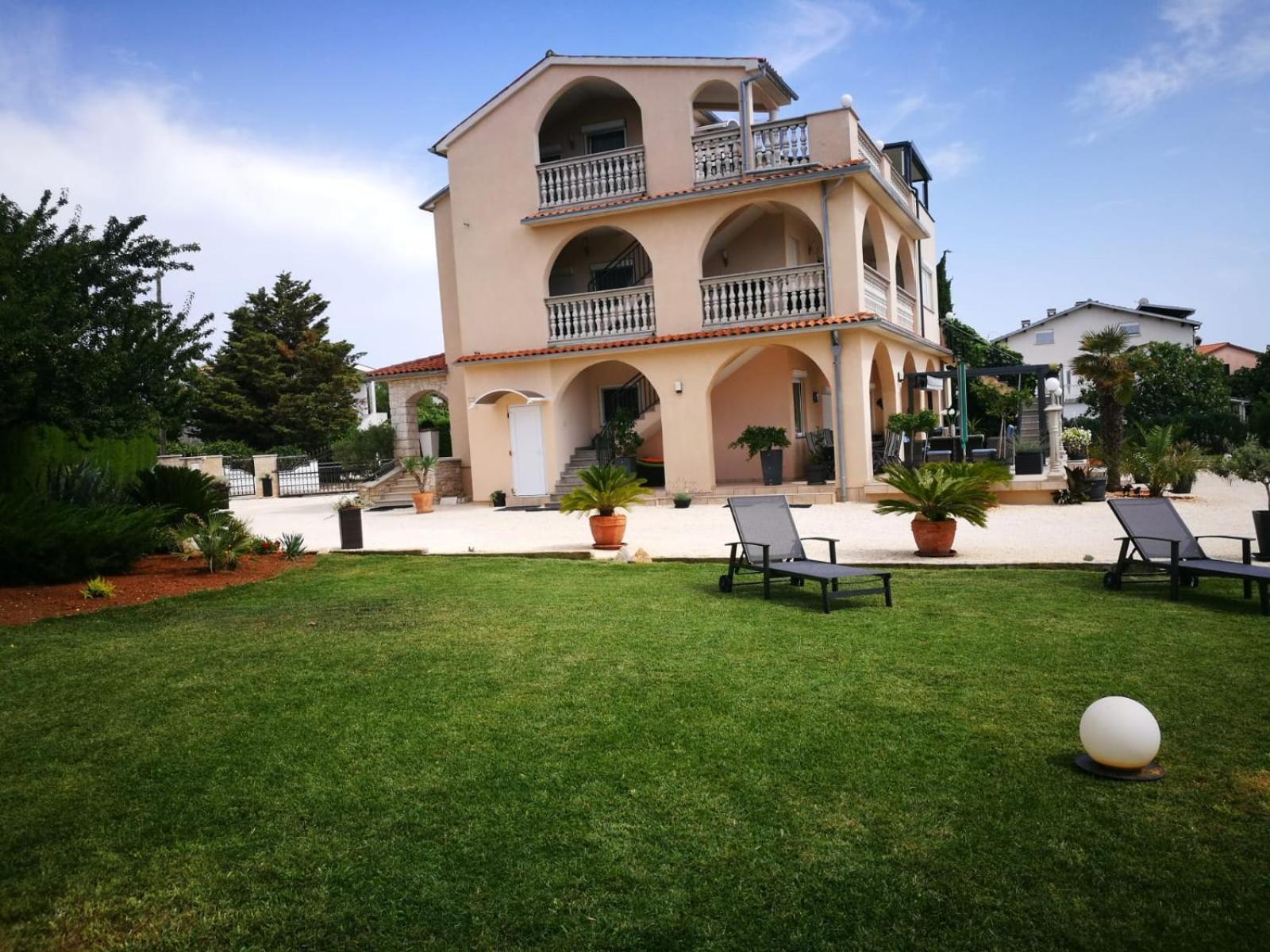 Villa Meli - Apartments Mit Meerblick Medolino Esterno foto